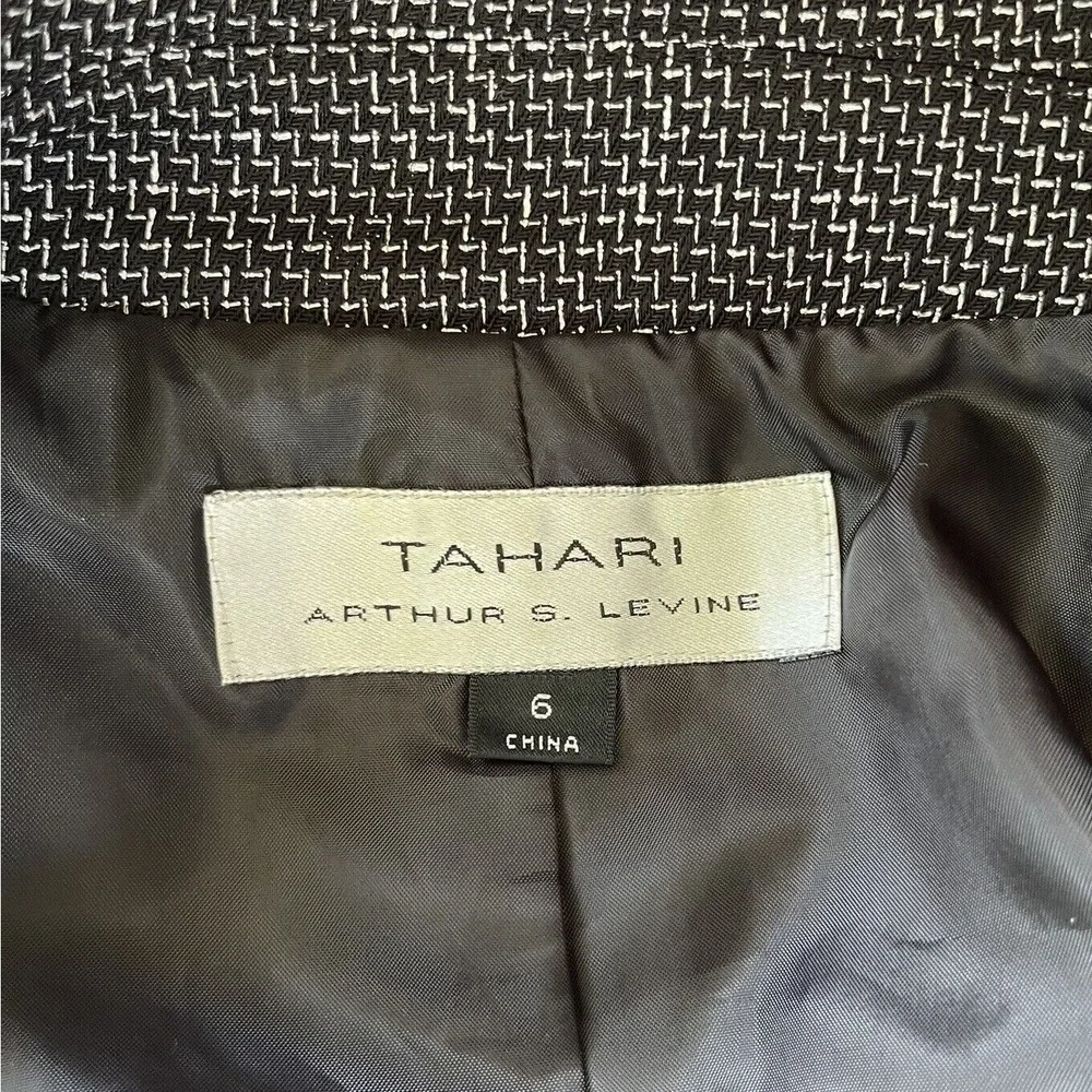 Tahari Preppy Office‎ Core Blazer Coat Button Down Woven Style Black Polyester 6